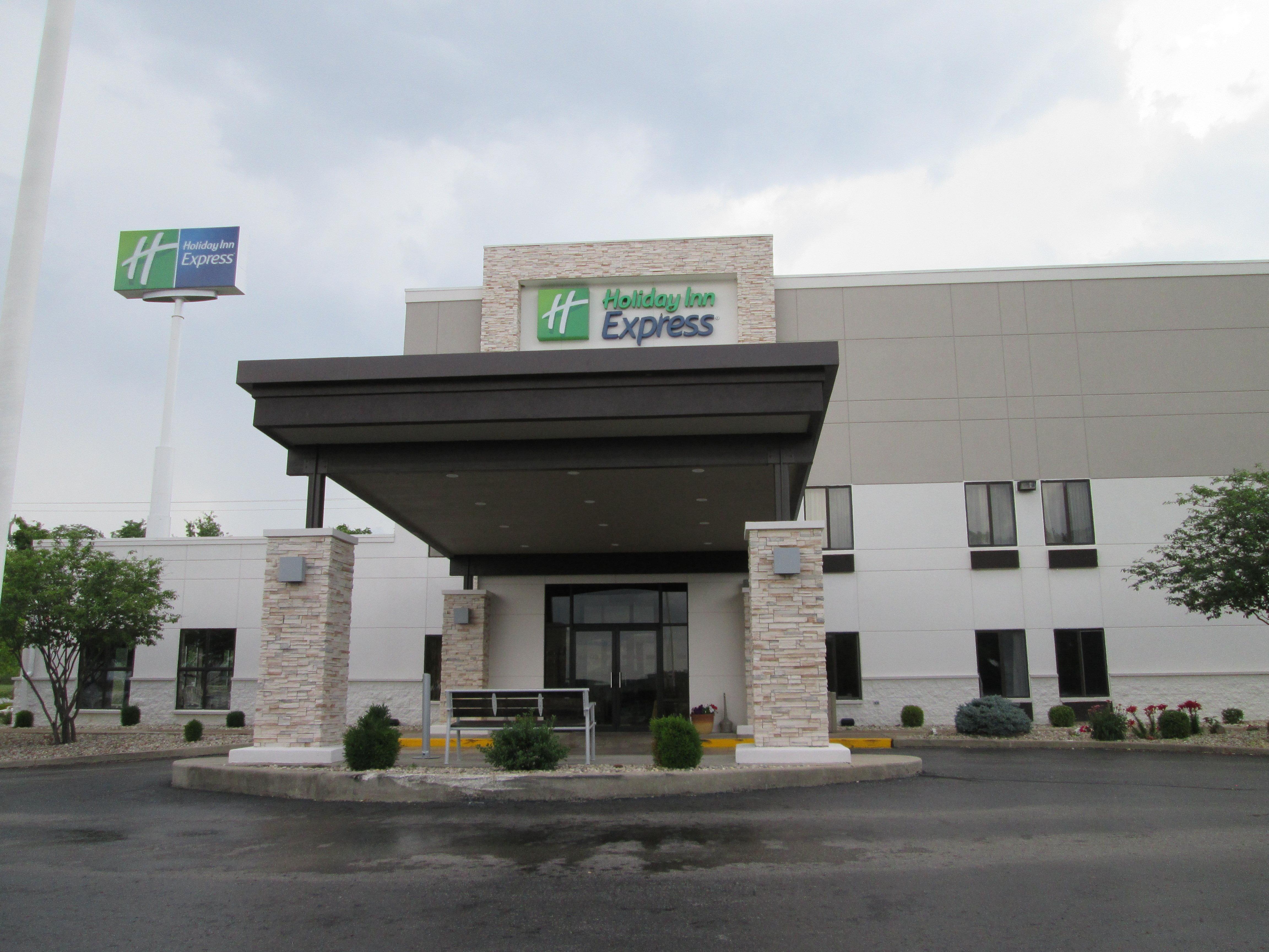 Holiday Inn Express Cloverdale - Greencastle By Ihg מראה חיצוני תמונה