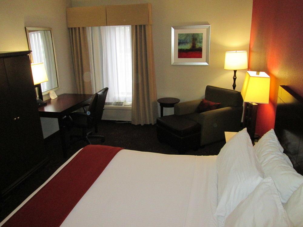 Holiday Inn Express Cloverdale - Greencastle By Ihg מראה חיצוני תמונה