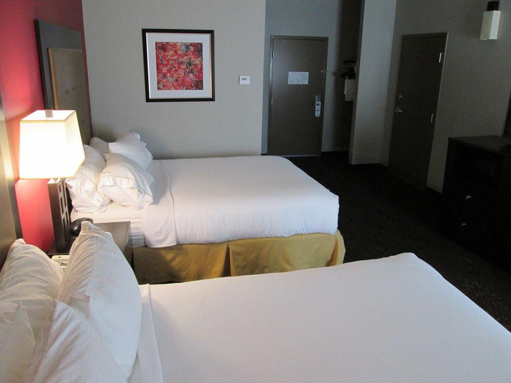 Holiday Inn Express Cloverdale - Greencastle By Ihg מראה חיצוני תמונה