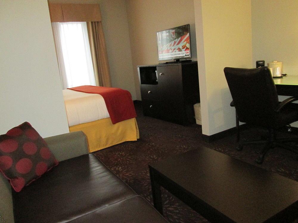 Holiday Inn Express Cloverdale - Greencastle By Ihg מראה חיצוני תמונה